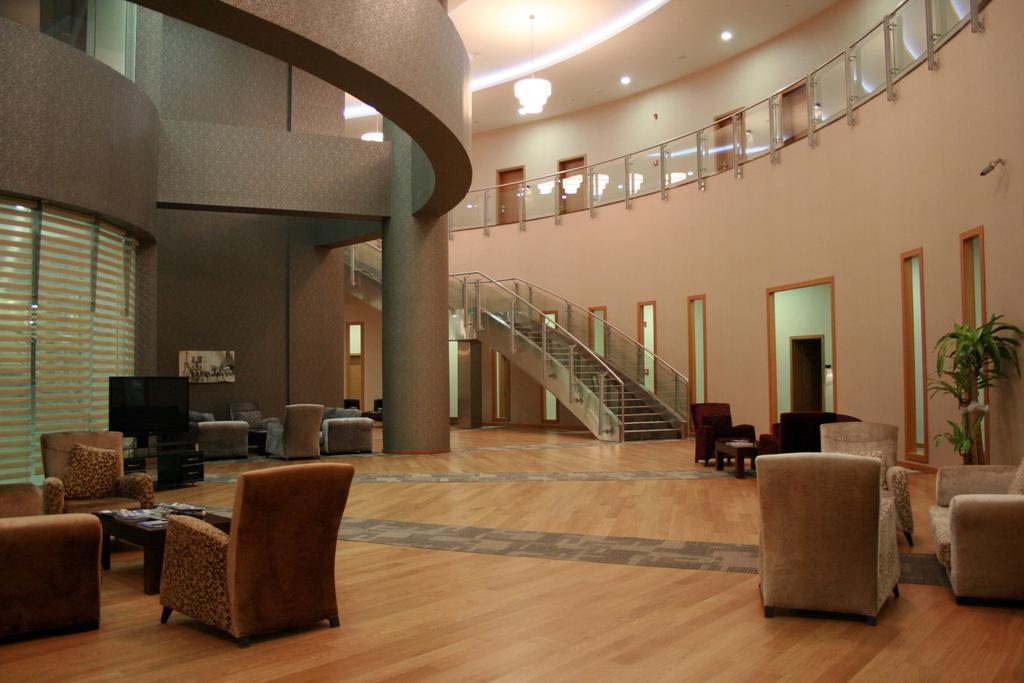 Boss Hotel Sincan Exterior photo
